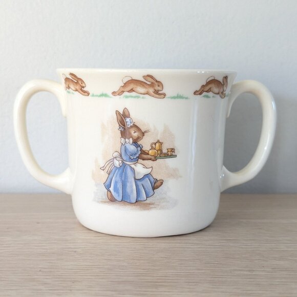 Bunnykins Royal Doulton 2-handled christening mug afternoon tea rabbits - Picture 2 of 8